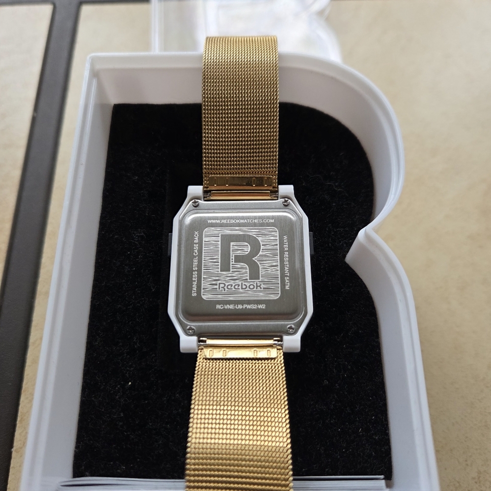 Vintage Reebok-Digital Watch - Picture 4 of 6